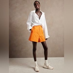 Banana Republic Ckrinkle nylon short